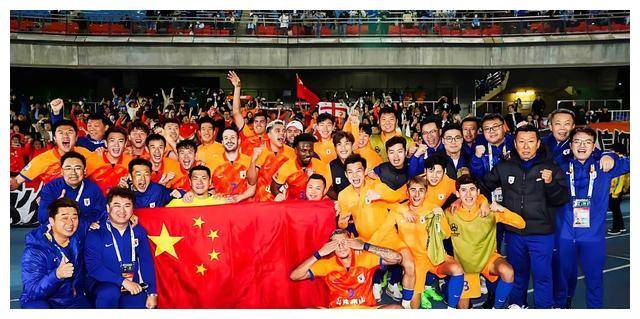 华体会投注-欧洲赛场上的硬仗，球队展现出勇气和实力