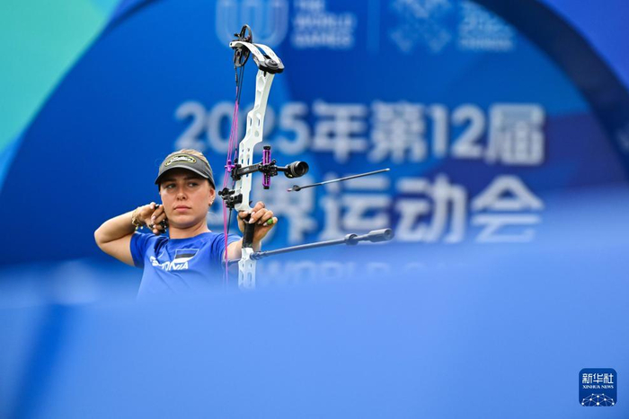 华体会网页版-欧洲射箭选手表现优异，摘得银牌称号