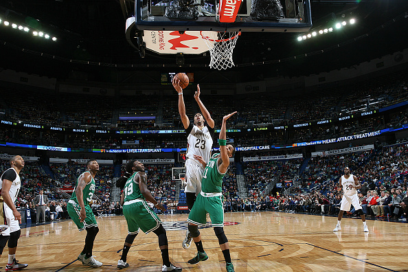 绿衫军赢鹈鹕强罚射失 绿衫军赢鹈鹕强罚射失