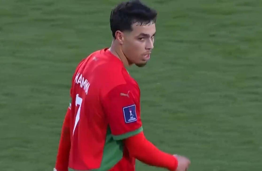 华体会亚洲官网-法国队凭借点球艰难逆转俄罗斯，赢得胜利的简单介绍