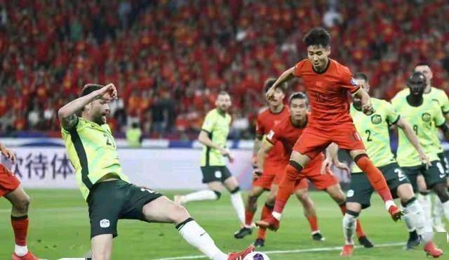 包含澳大利亚国家队战平对手，保持稳定发挥的词条