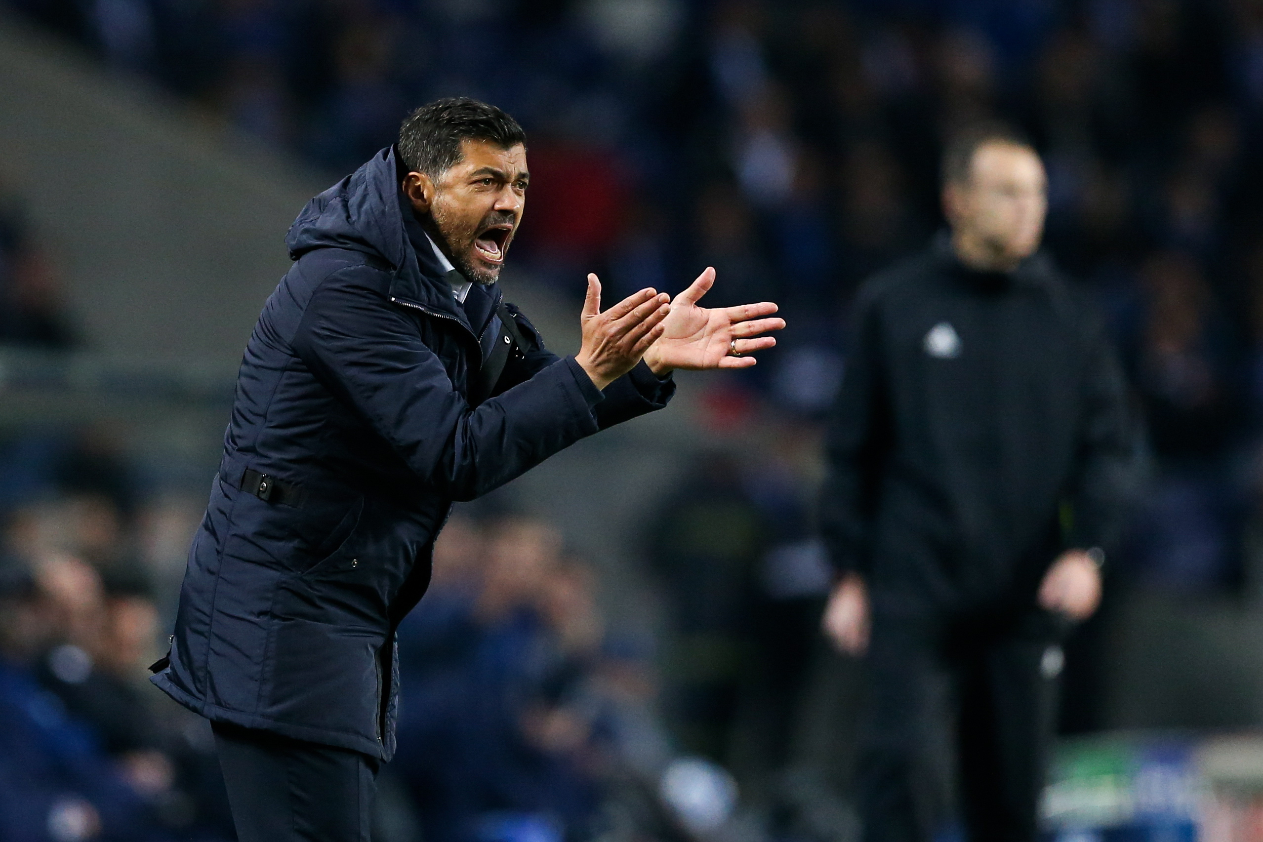 华体会入口-沙尔克取得欧冠比赛胜利，实现翻盘